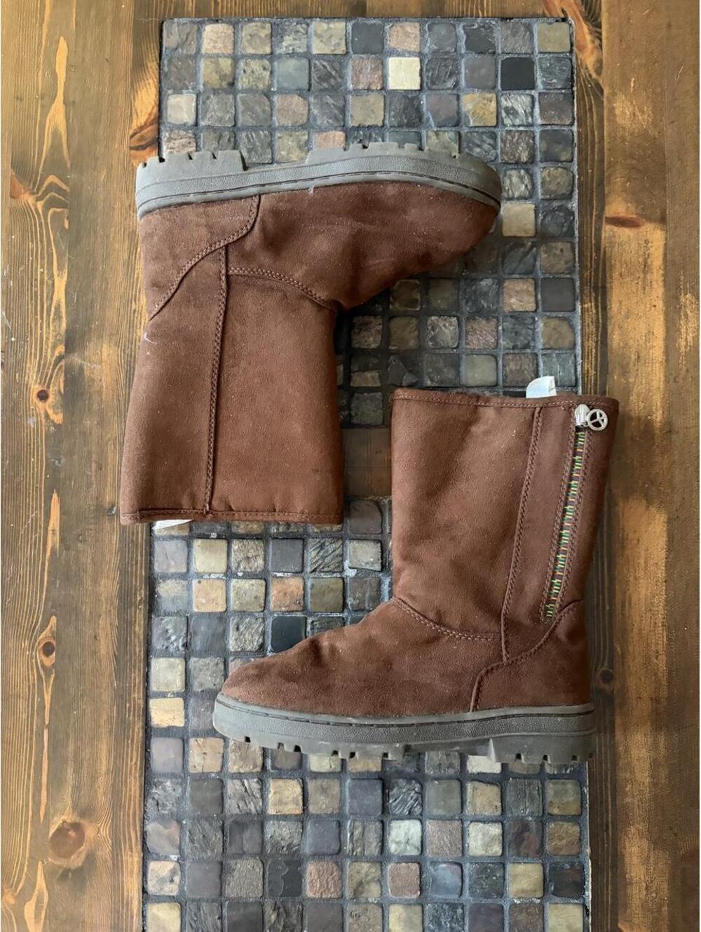 Vintage Y2K Sonoma Brown Boho Faux Fur Boots Peace Sign Girl Size 3